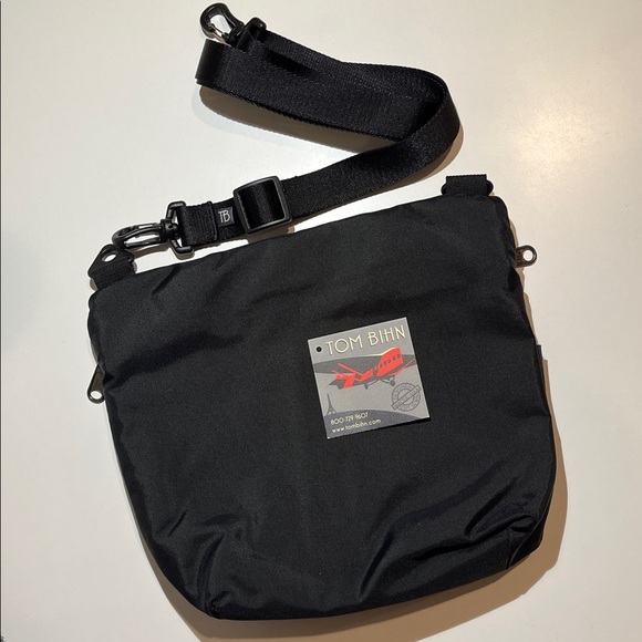 Tom Bihn Rogue Sacoche Crossbody Bag - Black - Picture 2 of 7